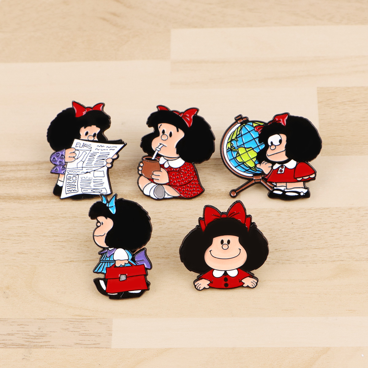 Embroidery Illustration - Set de 5 Broches Esmaltados de