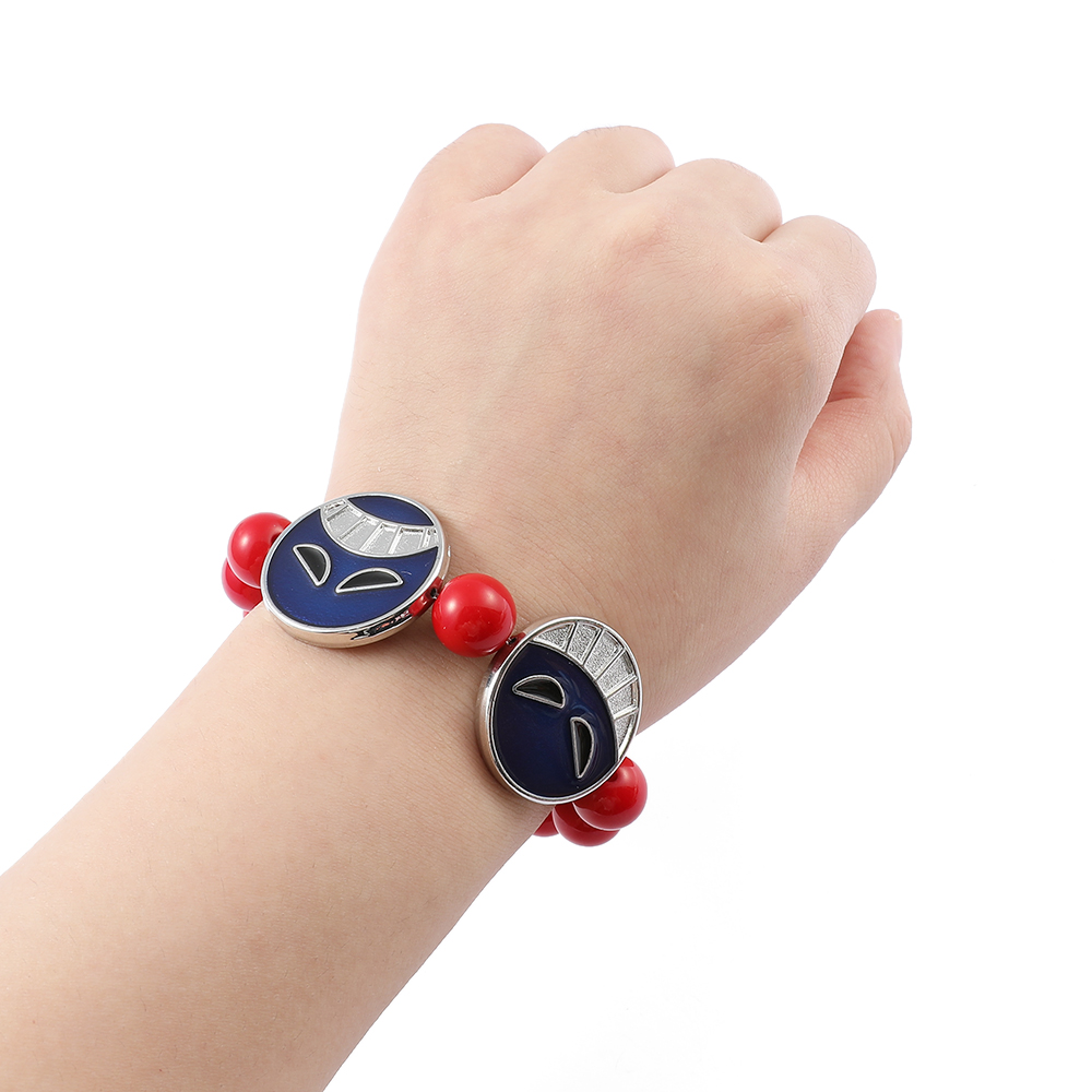Collar de pulsera con cara de  - Embroidery Illustration reseña y precio