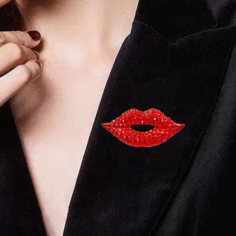 Broches llenos de cristal con  - Embroidery Lips reseña y precio