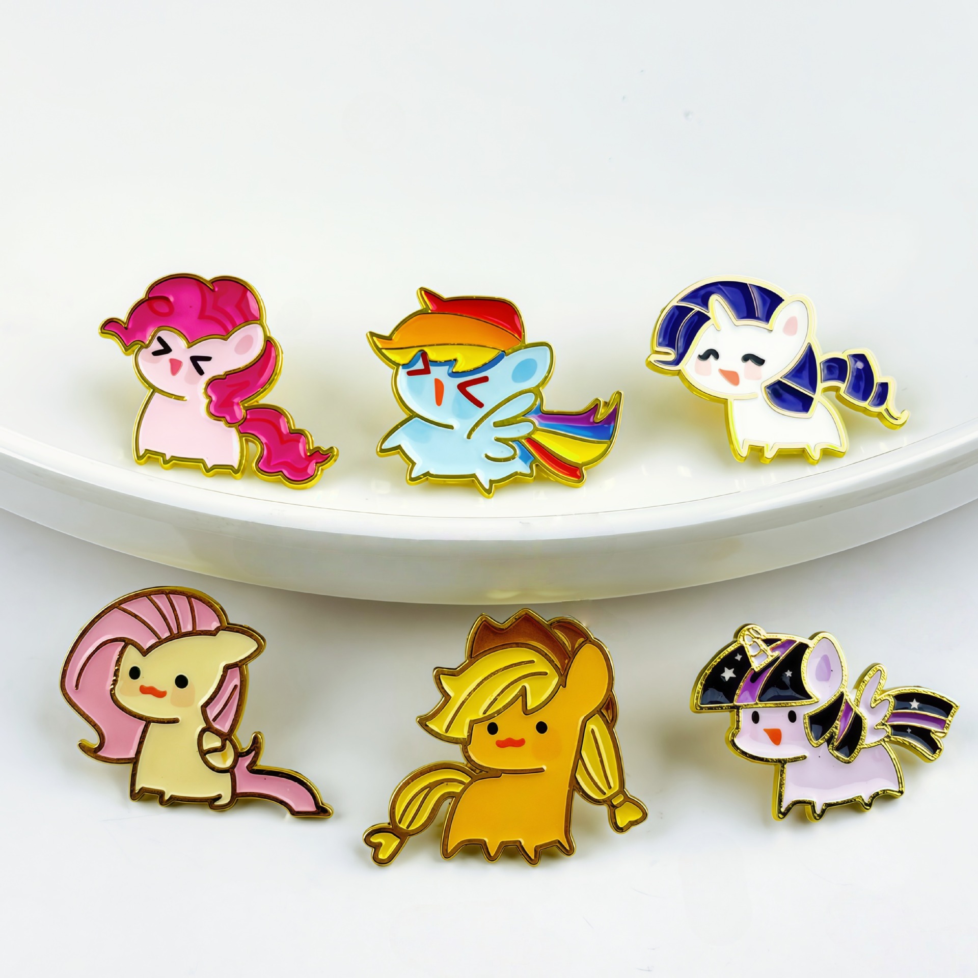Broche Metálico de My Little P - Embroidery Illustration reseña y precio