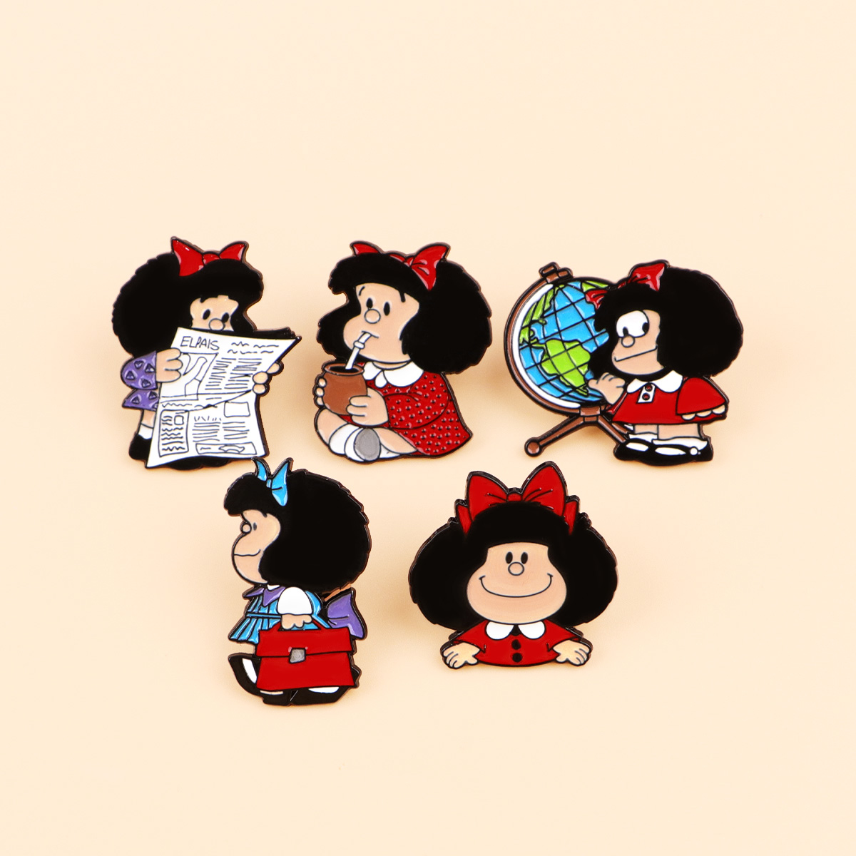 Set de 5 Broches Esmaltados de - Embroidery Illustration reseña y precio