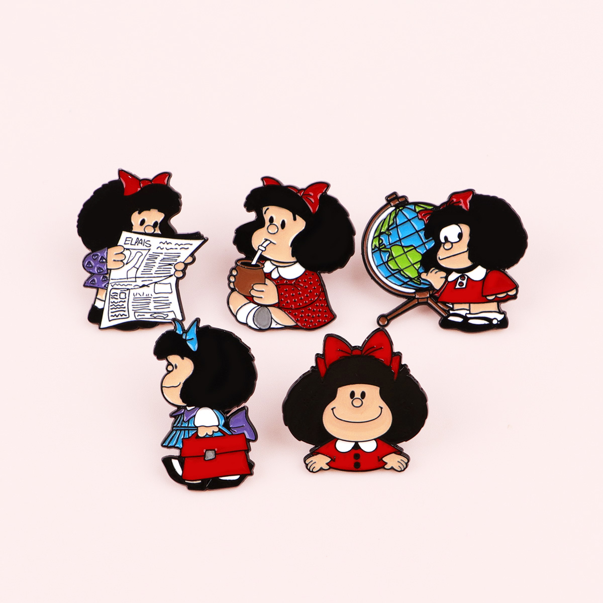 Set de 5 Broches Esmaltados de - Embroidery Illustration reseña y precio