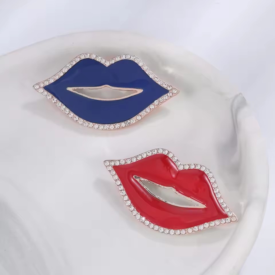 Broche de reina de labios para - Embroidery Lips reseña y precio