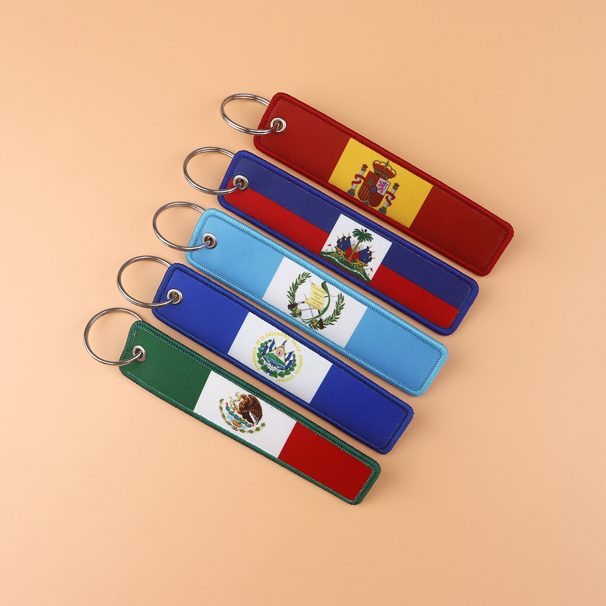 1 unidad de llavero bordado co - Embroidery Keychain reseña y precio