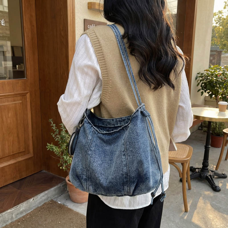 Nuevo Bolso Bandolera Estilo C - Embroidery Keychain reseña y precio