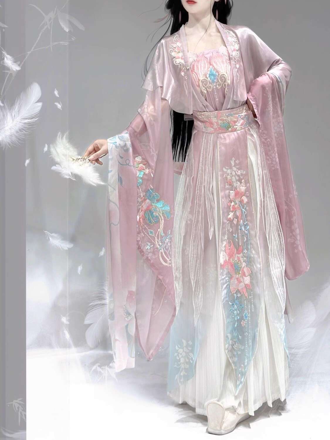Nuevo Hanfu Wei Jinfeng indust - Embroidery In The Piece reseña y precio