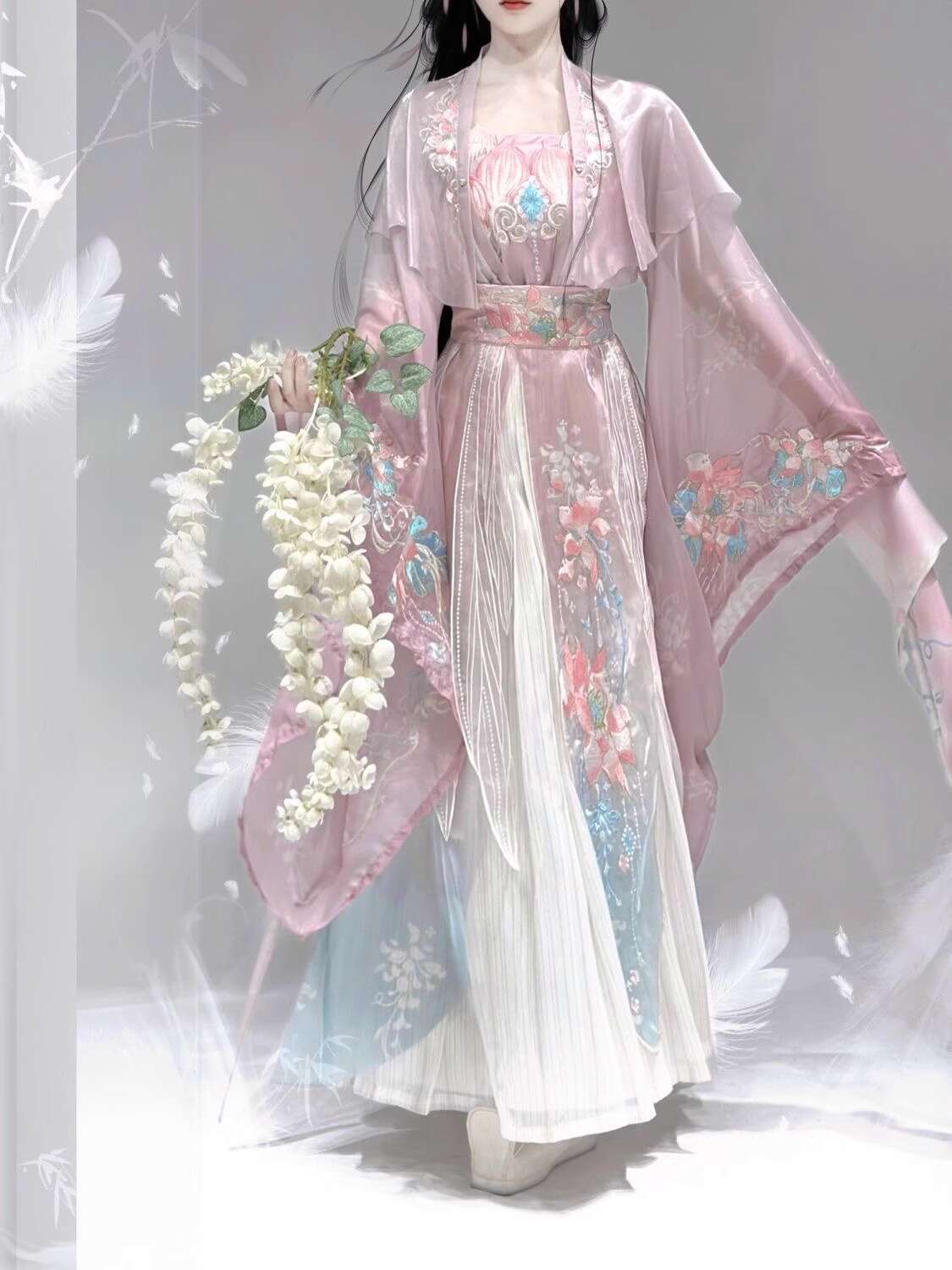 Nuevo Hanfu Wei Jinfeng indust - Embroidery In The Piece reseña y precio